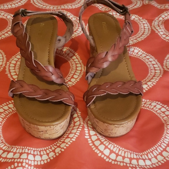 Nicole Shoes - Wedge sandles